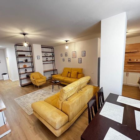 Tirana Main Square Apartment Екстериор снимка