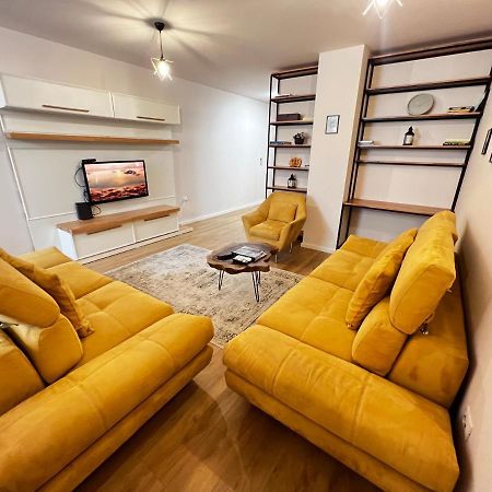 Tirana Main Square Apartment Екстериор снимка