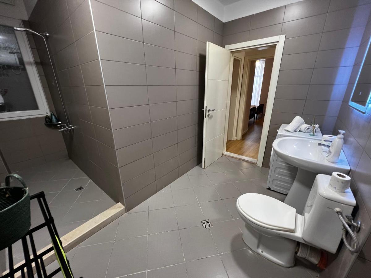 Tirana Main Square Apartment Екстериор снимка