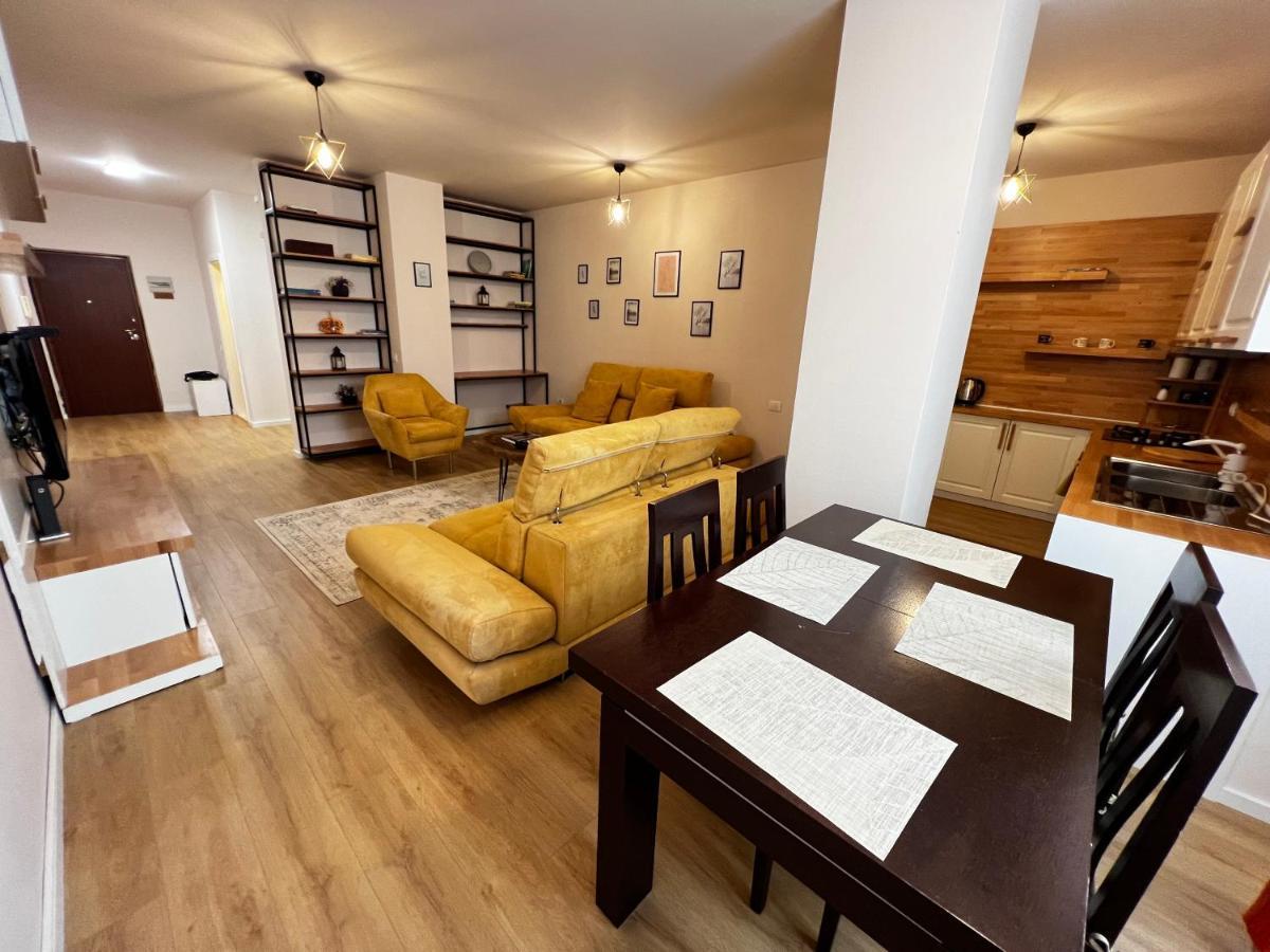Tirana Main Square Apartment Екстериор снимка