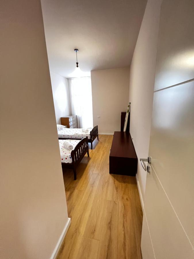 Tirana Main Square Apartment Екстериор снимка