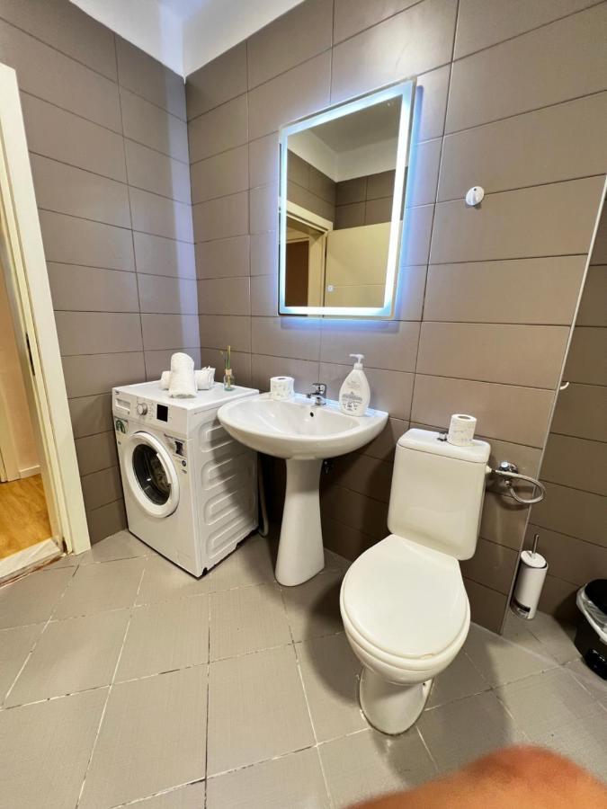 Tirana Main Square Apartment Екстериор снимка