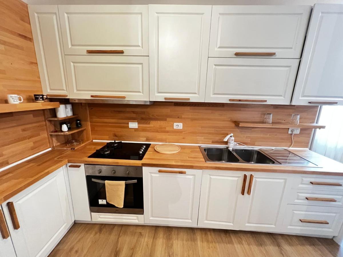 Tirana Main Square Apartment Екстериор снимка