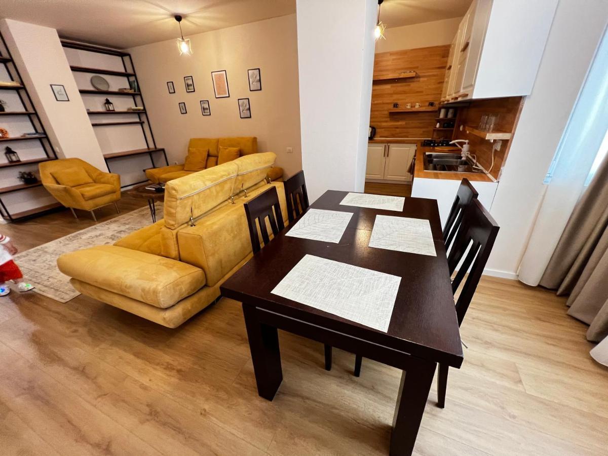 Tirana Main Square Apartment Екстериор снимка